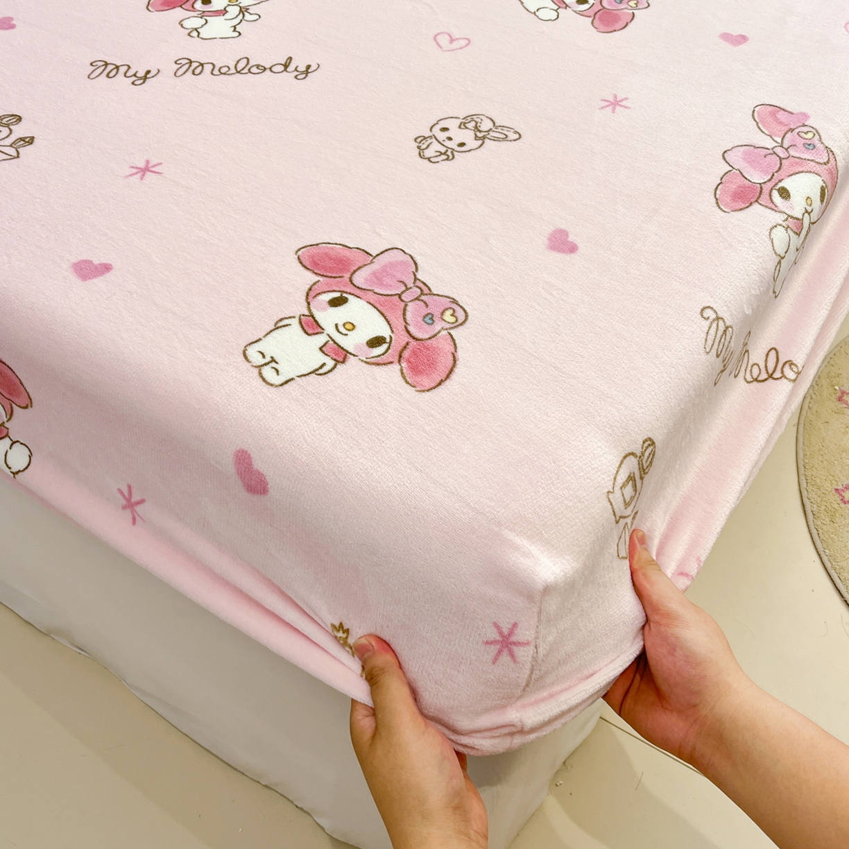 91家纺网 家纺一手货源 找家纺 金爱家 2025新款三丽鸥牛奶绒床笠单床笠床笠单件 绒单品-萌萌美乐蒂