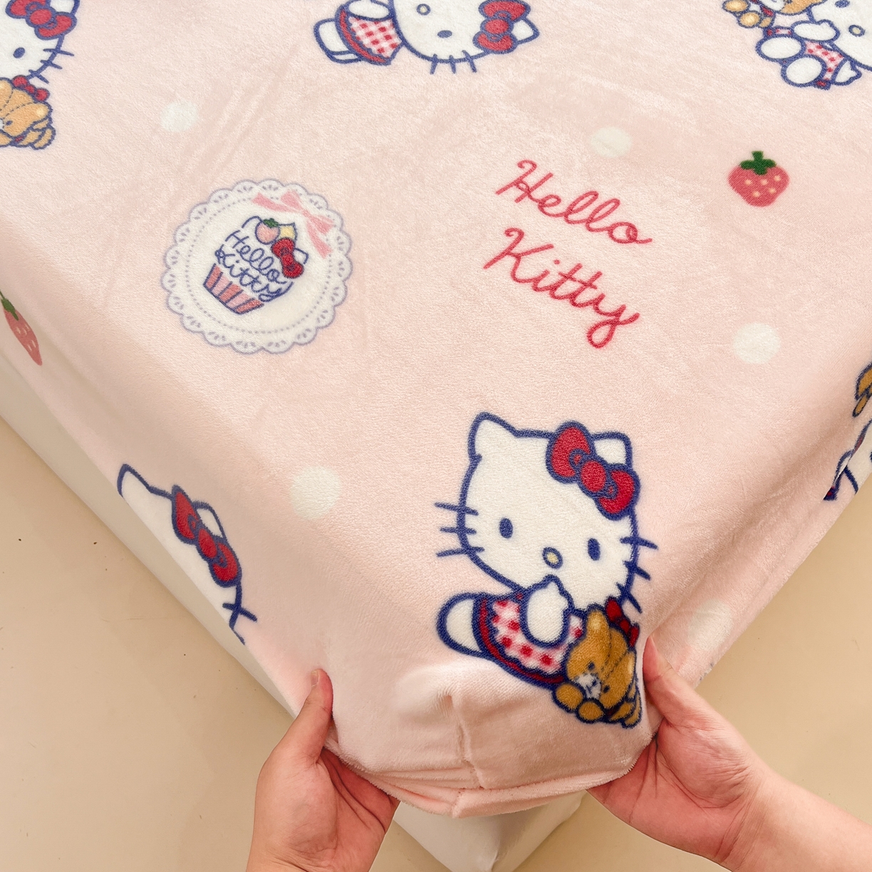 91家纺网 家纺一手货源 找家纺 金爱家 2025新款三丽鸥牛奶绒床笠单床笠床笠单件 绒单品-甜美kt