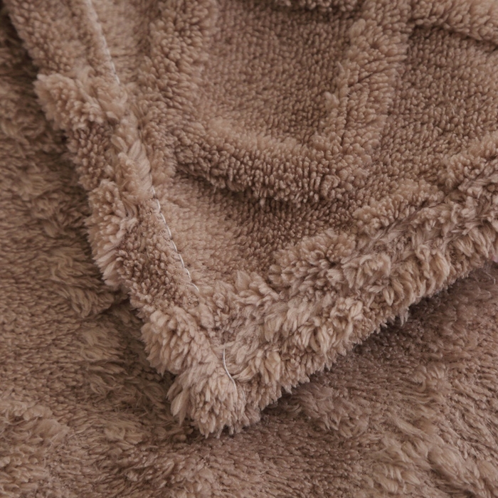 91家纺网 家纺一手货源 找家纺 栩裕纺织 2025新款双面塔芙绒毛毯家用毯子卷边款 塔夫绒-咖色