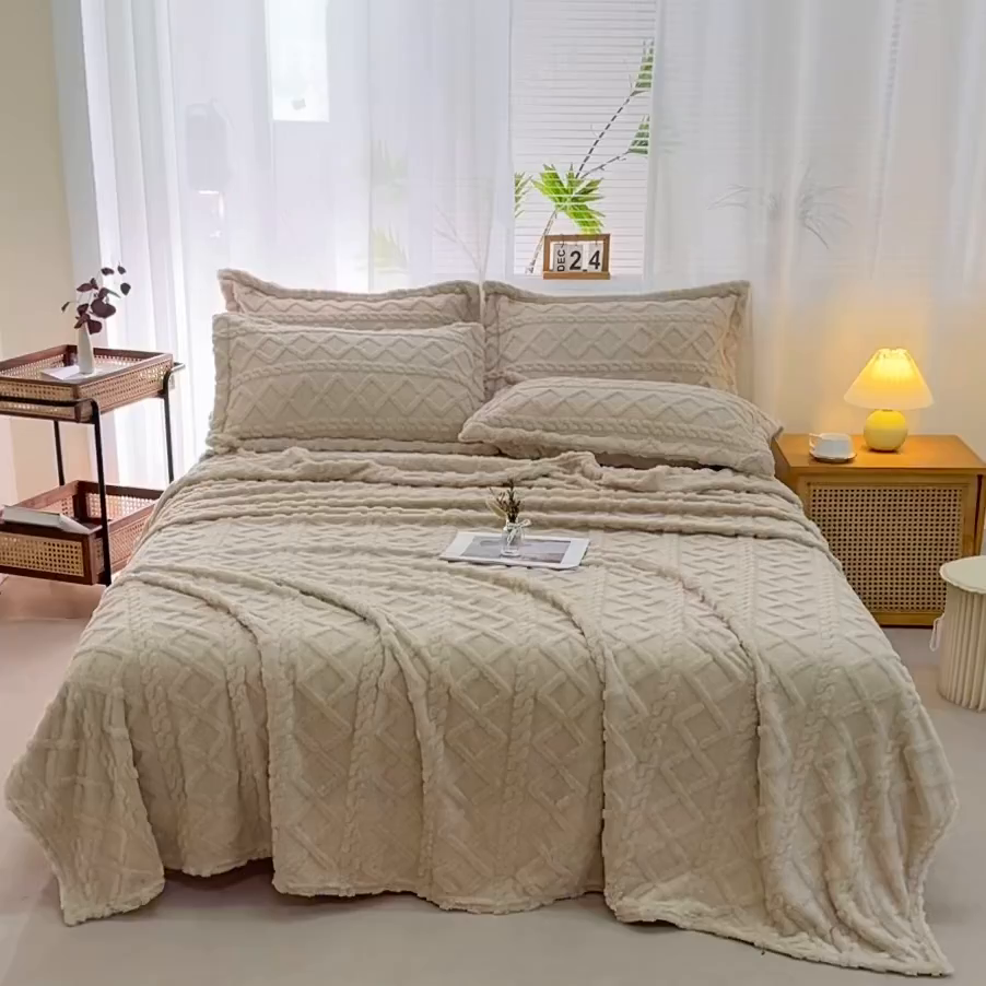 91家纺网 家纺一手货源 找家纺 栩裕纺织 2025新款双面塔芙绒毛毯家用毯子卷边款 塔夫绒-咖色