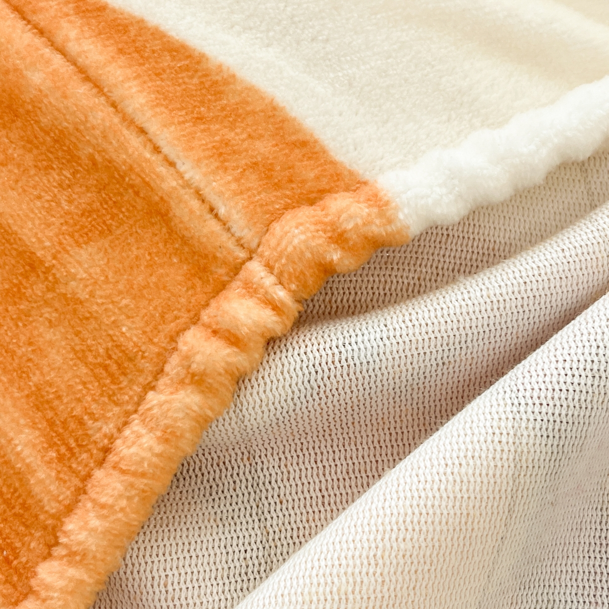 91家纺网 家纺一手货源 找家纺 金爱家 2025新款牛奶绒保暖床笠床笠单件单床笠 绒单品-开心喷火龙