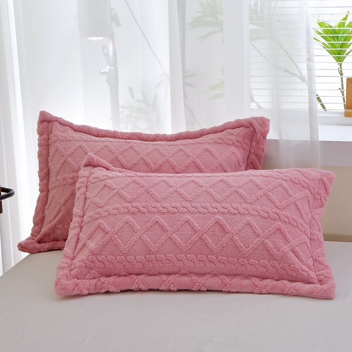 91家纺网 家纺一手货源 找家纺 栩裕纺织 2025新款双面塔芙绒毛毯家用毯子卷边款 塔夫绒-玫瑰粉