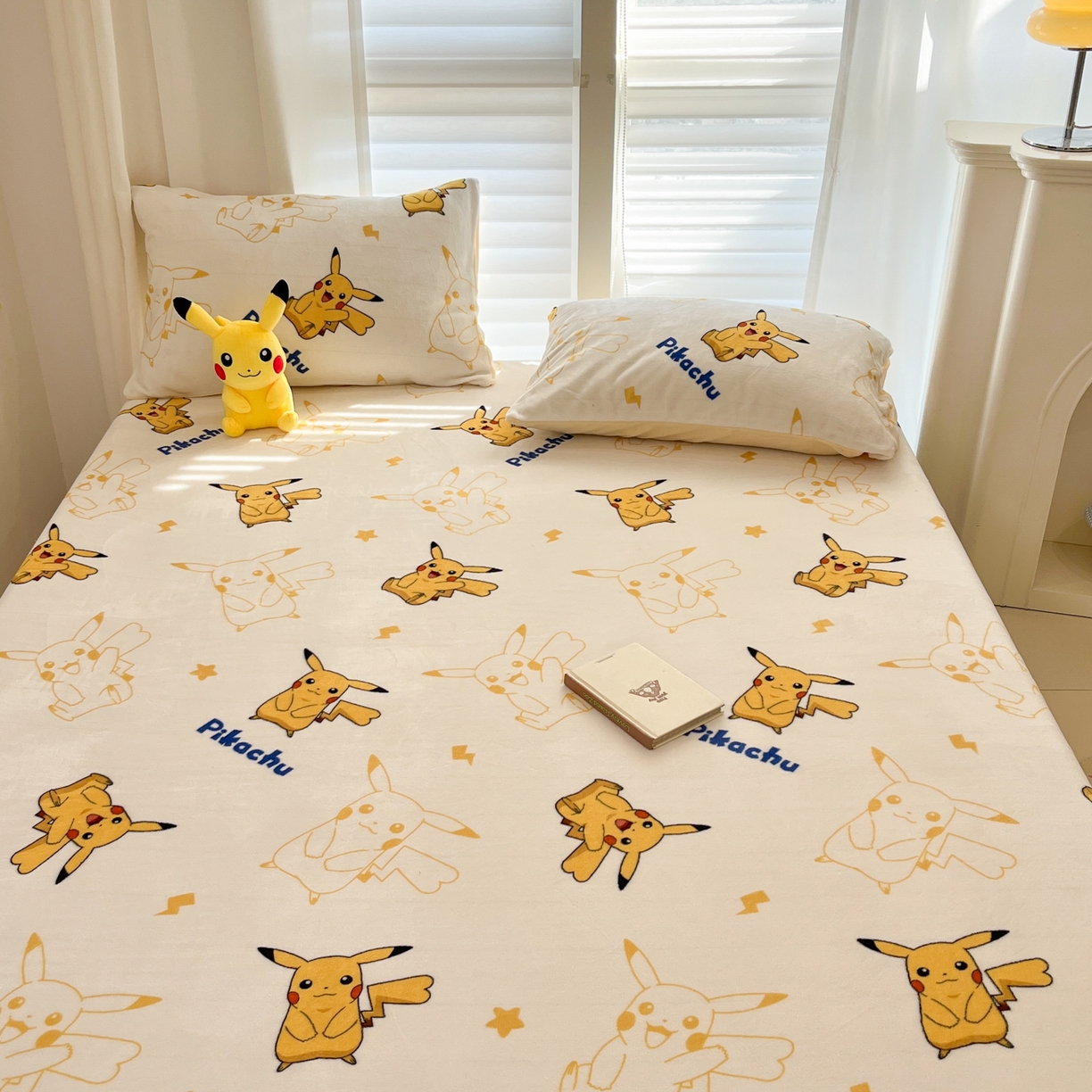 91家纺网 家纺一手货源 找家纺 金爱家 2025新款牛奶绒保暖床笠床笠单件单床笠 绒单品-多彩皮卡丘