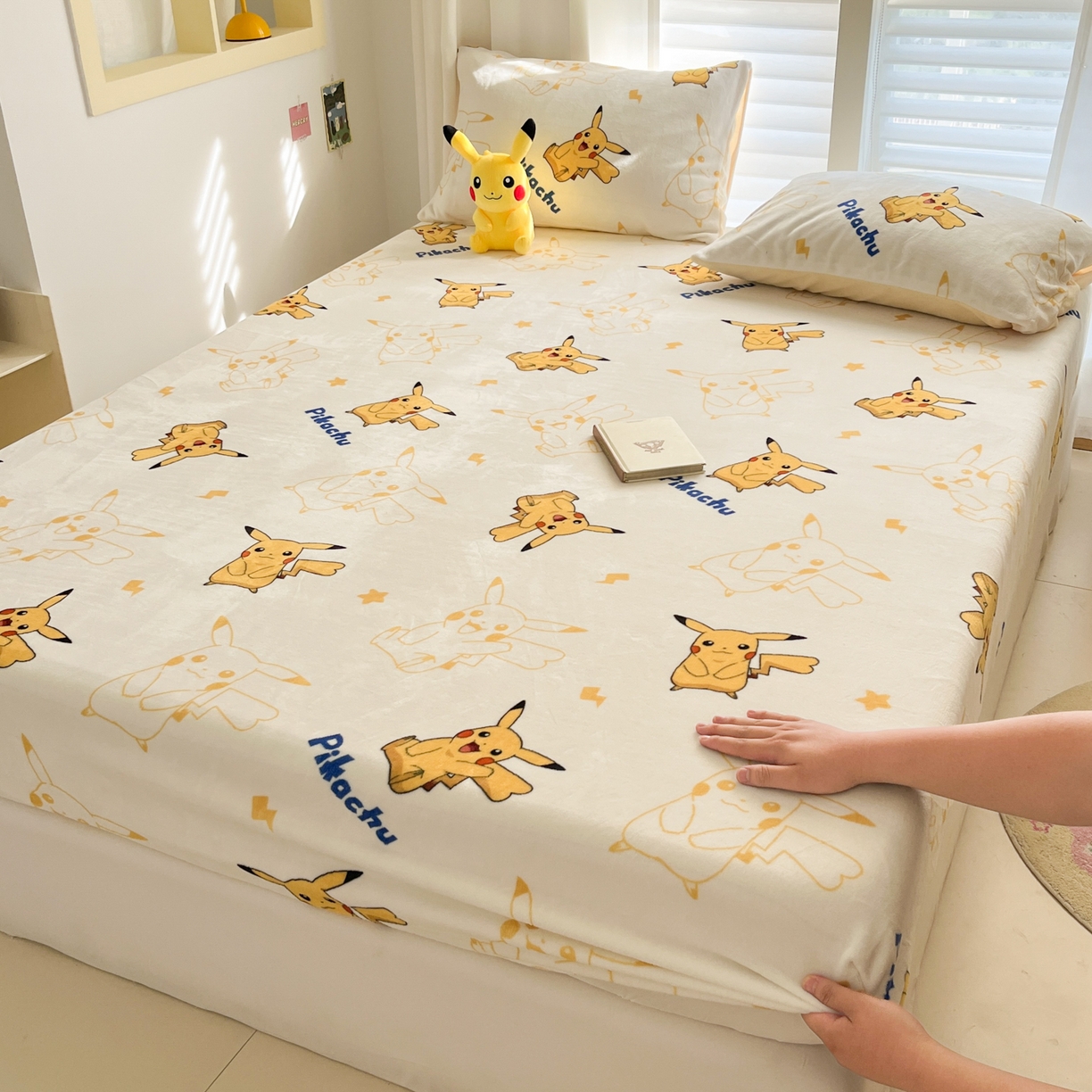 91家纺网 家纺一手货源 找家纺 金爱家 2025新款牛奶绒保暖床笠床笠单件单床笠 绒单品-多彩皮卡丘