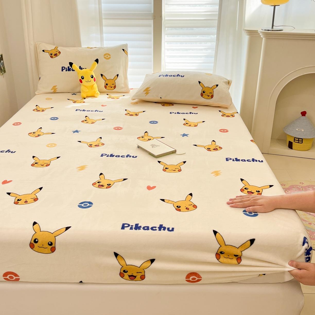 金爱家 2025新款牛奶绒保暖床笠床笠单件单床笠 绒单品-搞怪皮卡丘