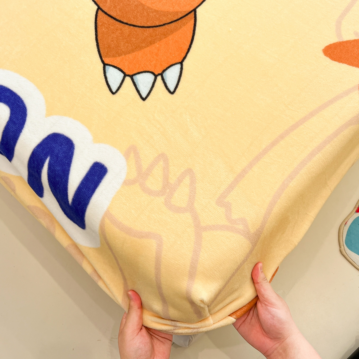 91家纺网 家纺一手货源 找家纺 金爱家 2025新款牛奶绒保暖床笠床笠单件单床笠 绒单品-喷火龙