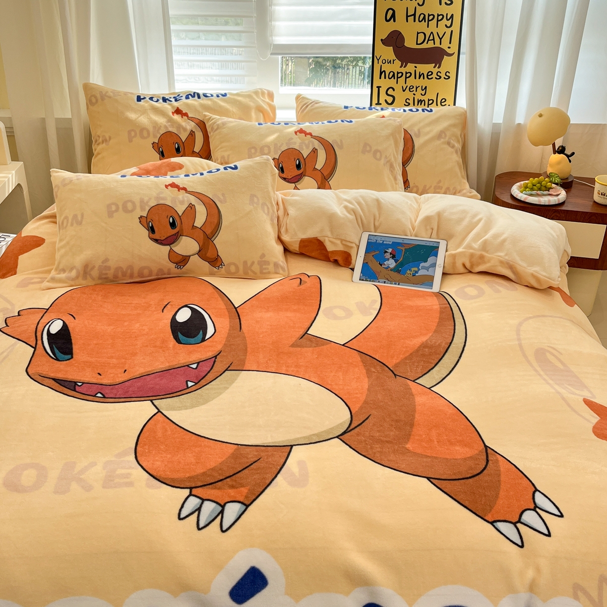 91家纺网 家纺一手货源 找家纺 金爱家 2025新品大版卡通平网数码印花加厚高克重牛奶绒皮卡丘系列四件套 绒大阪套件-喷火龙
