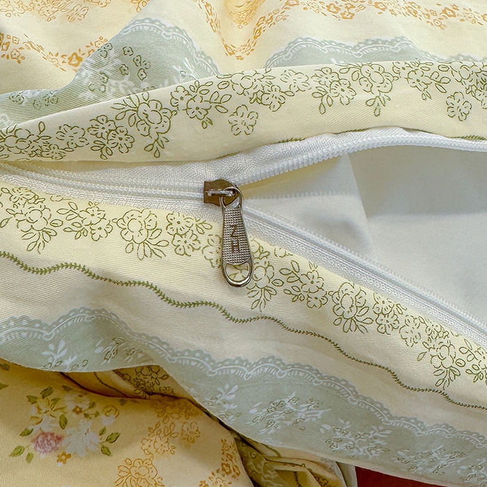 91家纺网 家纺一手货源 找家纺 竹合家纺 2025新款爆款韩国小布袋古法水洗云感四件套一亩花田