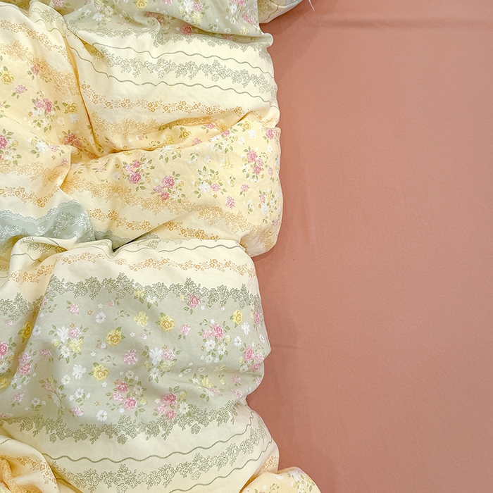 91家纺网 家纺一手货源 找家纺 竹合家纺 2025新款爆款韩国小布袋古法水洗云感四件套一亩花田