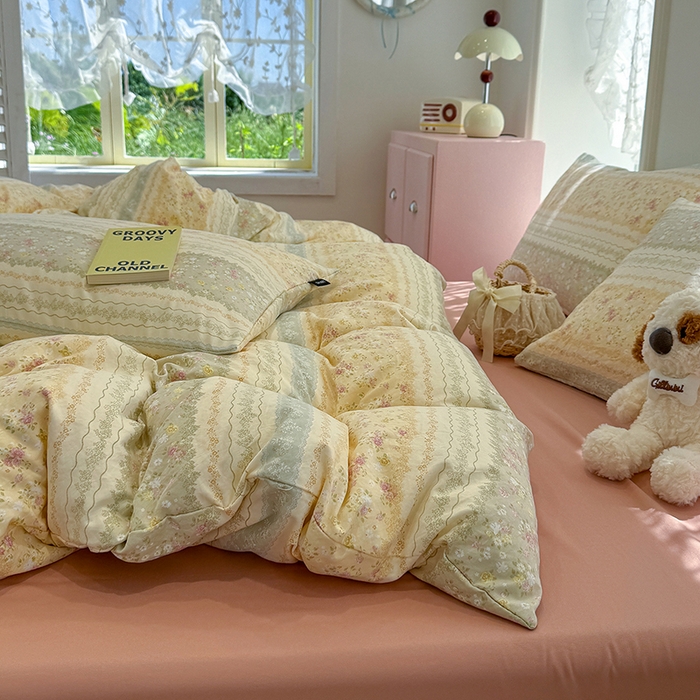 91家纺网 家纺一手货源 找家纺 竹合家纺 2025新款爆款韩国小布袋古法水洗云感四件套一亩花田