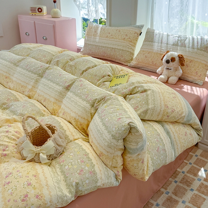 91家纺网 家纺一手货源 找家纺 竹合家纺 2025新款爆款韩国小布袋古法水洗云感四件套一亩花田