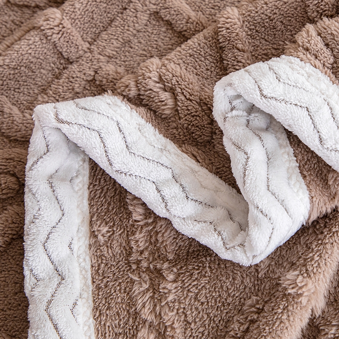 91家纺网 家纺一手货源 找家纺 栩裕纺织 2025新款双面塔芙绒毛毯家用毯子包边款 塔夫绒-咖色