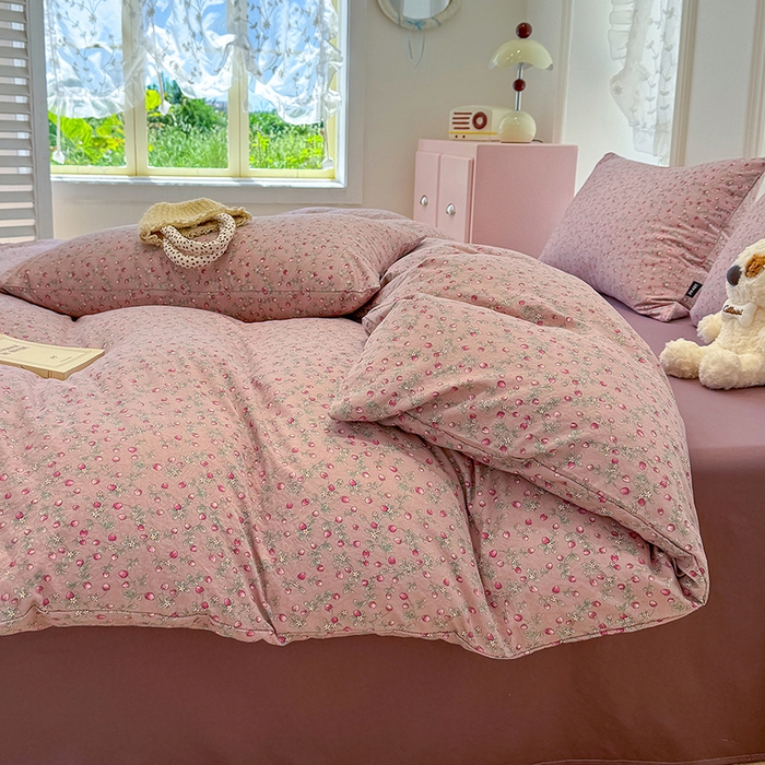 91家纺网 家纺一手货源 找家纺 竹合家纺 2025新款爆款韩国小布袋古法水洗云感四件套红果