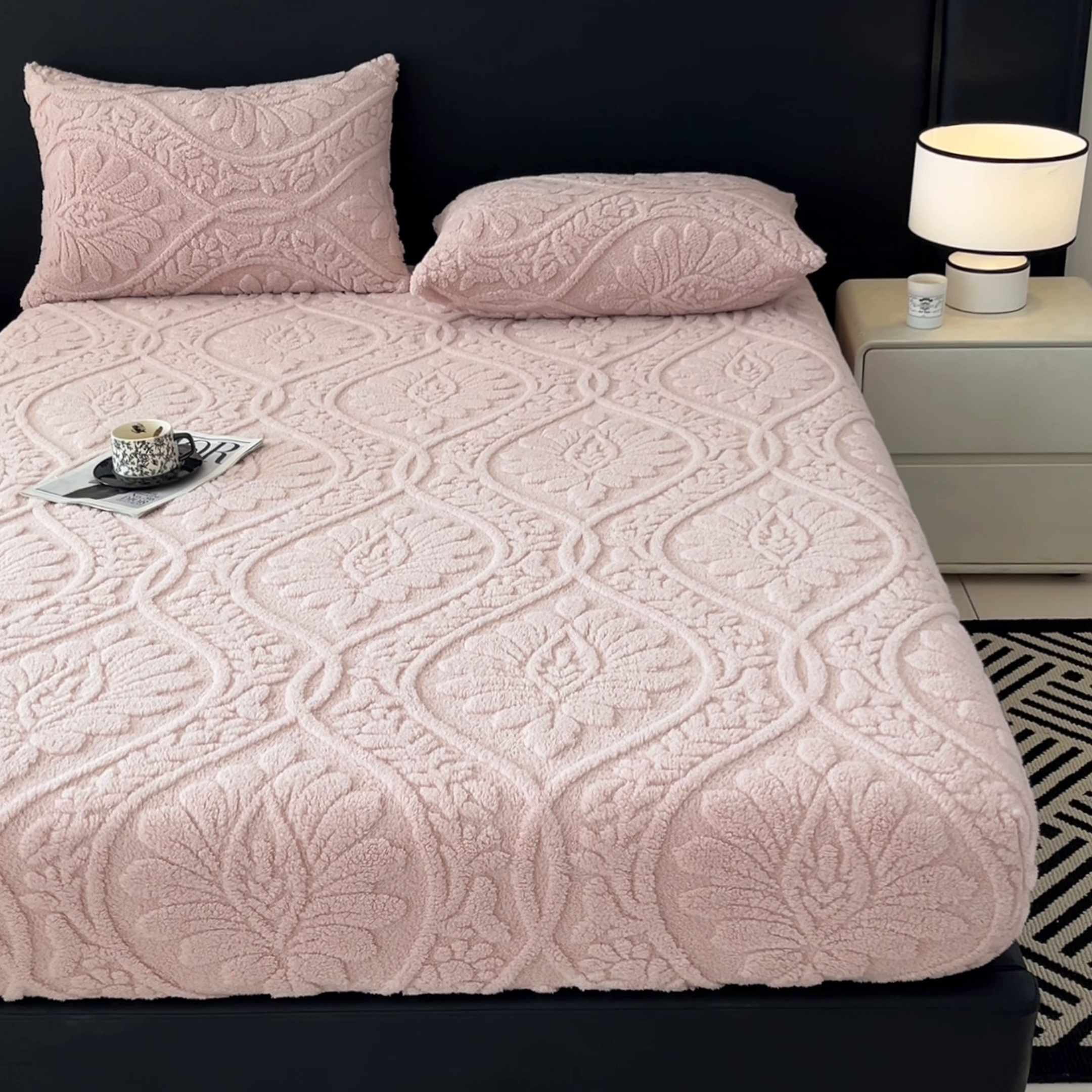 91家纺网 家纺一手货源 找家纺 乐家欣 2025新款提花塔芙绒床笠床笠单件单床笠-繁花系列 繁花-公主粉