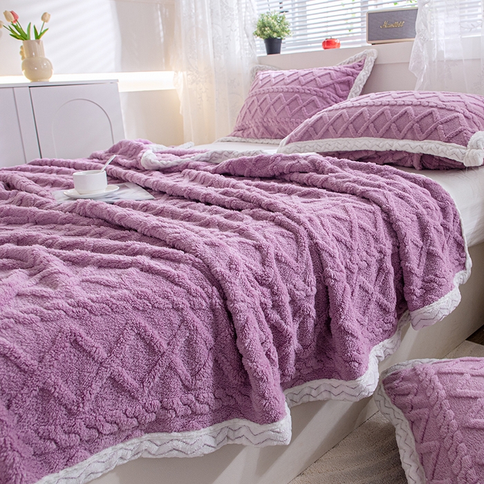 91家纺网 家纺一手货源 找家纺 栩裕纺织 2025新款双面塔芙绒毛毯家用毯子包边款 塔夫绒-莫奈紫