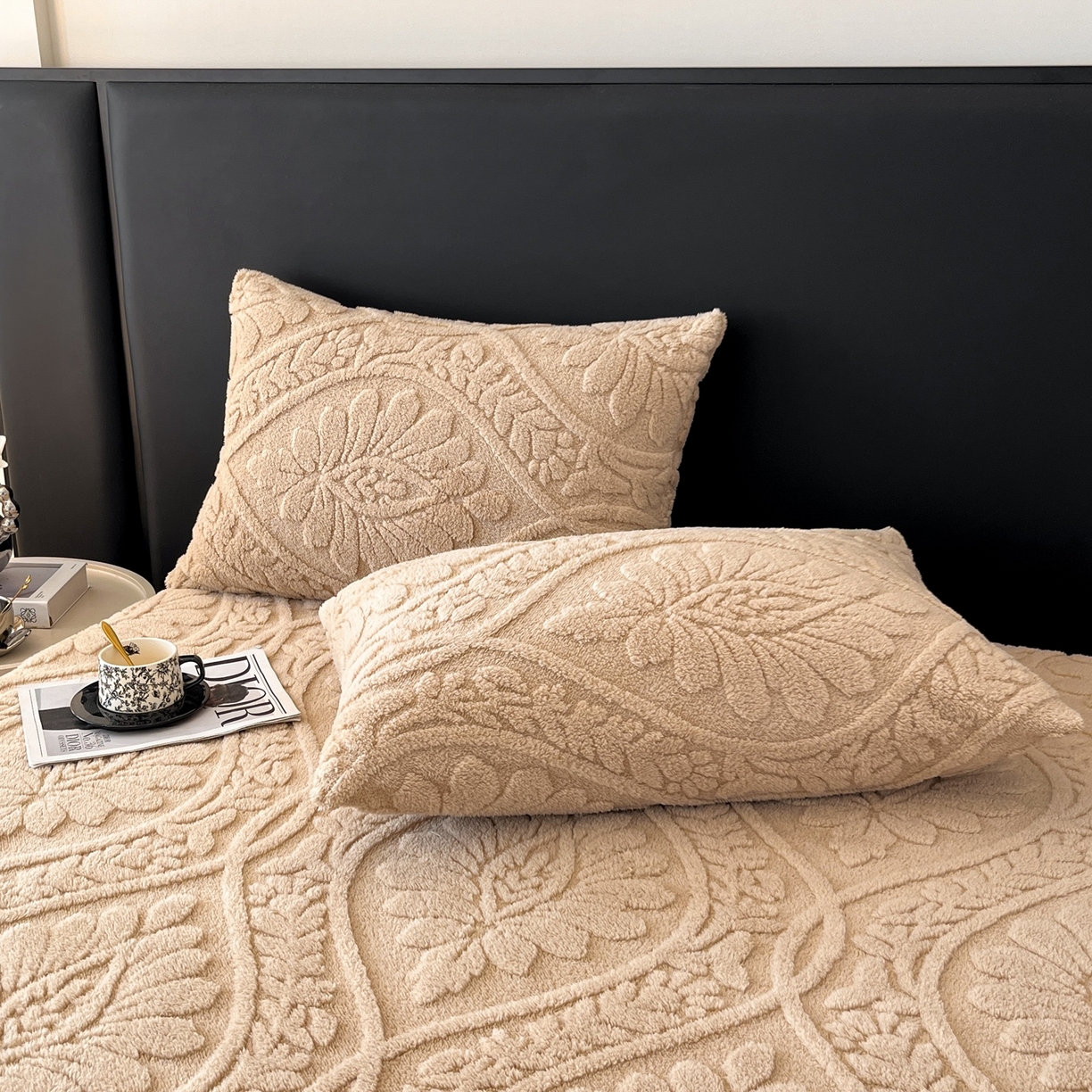 91家纺网 家纺一手货源 找家纺 乐家欣 2025新款提花塔芙绒床笠床笠单件单床笠-繁花系列 繁花-香槟咖