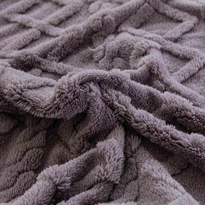 91家纺网 家纺一手货源 找家纺 栩裕纺织 2025新款双面塔芙绒毛毯家用毯子包边款 塔夫绒-深灰