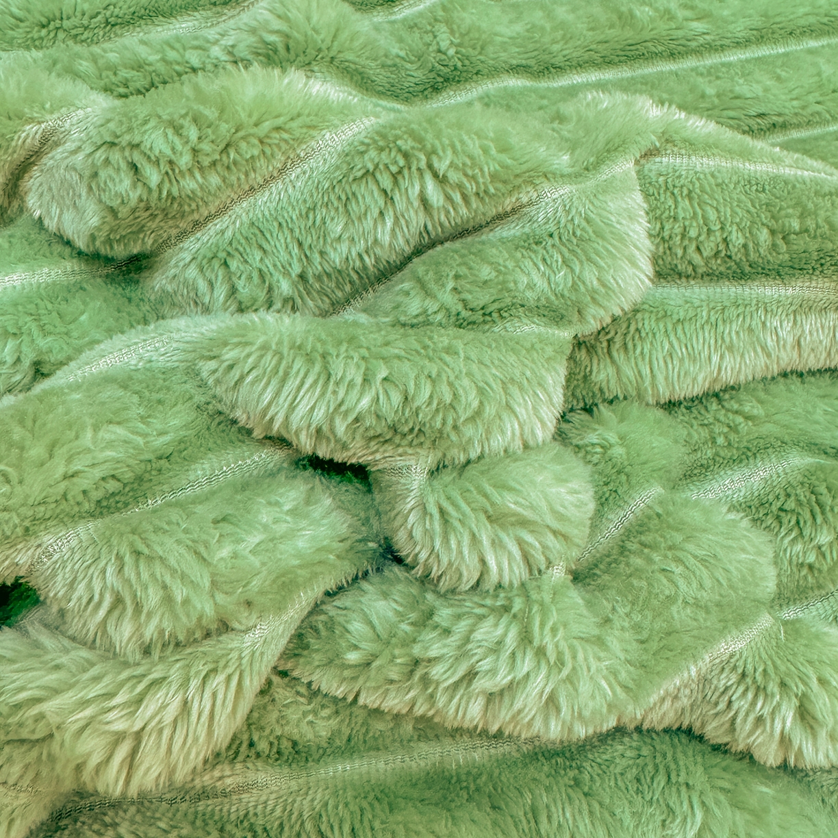 91家纺网 家纺一手货源 找家纺 眠势力 2025新款高克重牛奶绒球球枕套抽条兔毛绒小毛球加厚雪球枕头套拉链款 云朵雪球毯-绿