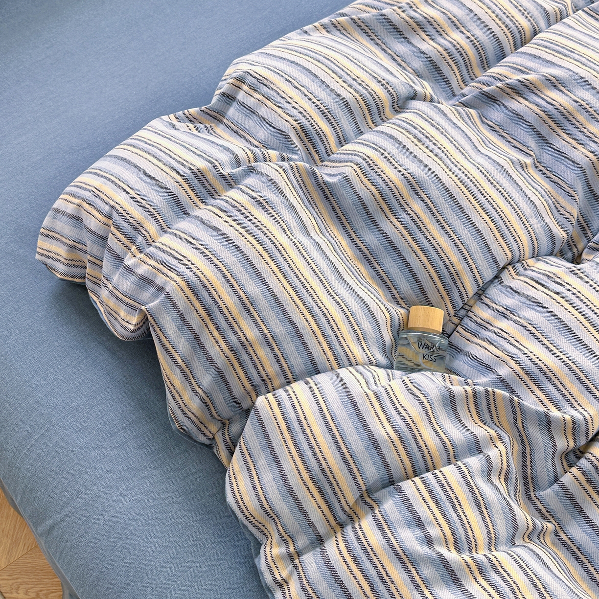 91家纺网 家纺一手货源 找家纺 2025新款全棉磨毛印花单品被套 艾尔伦-蓝