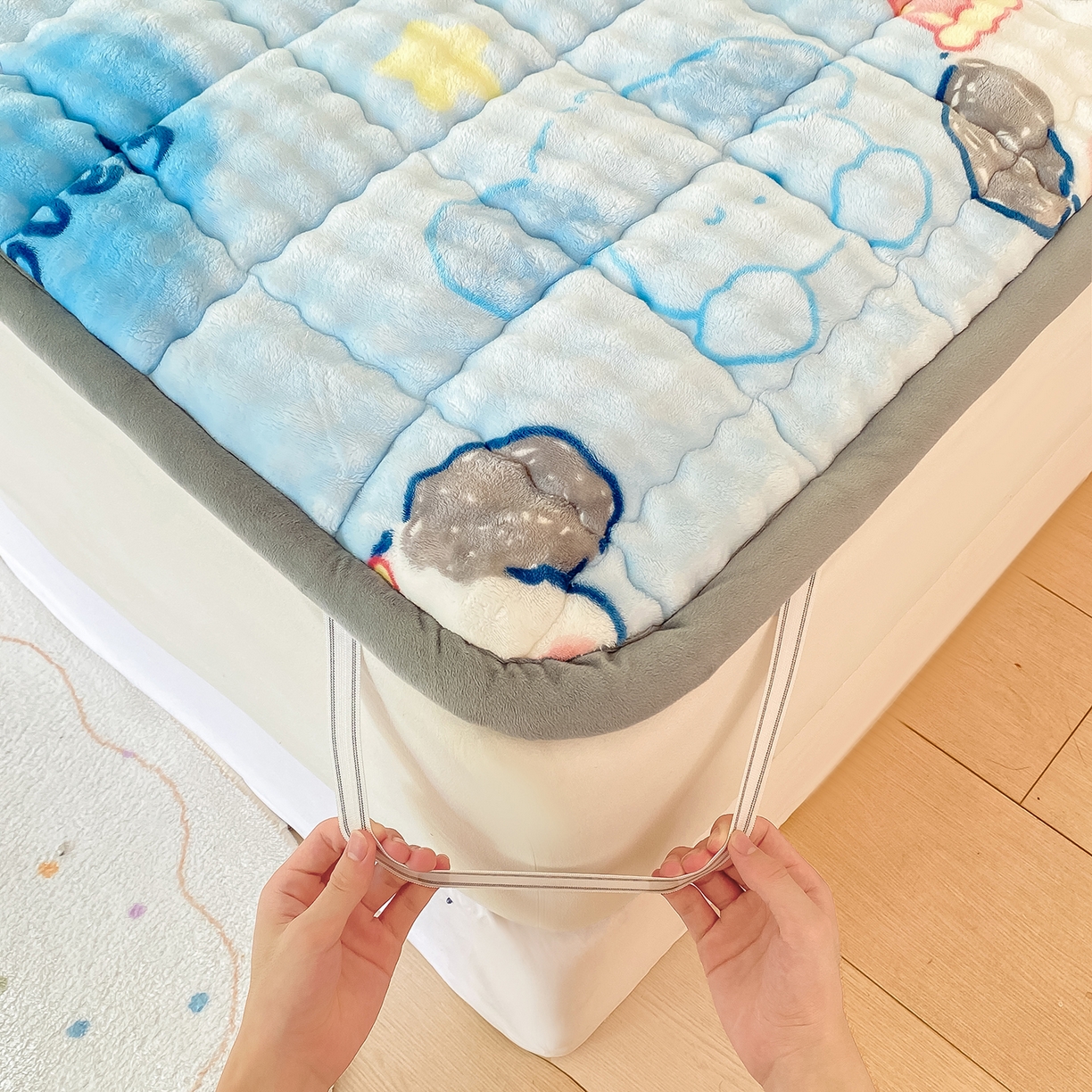 91家纺网 家纺一手货源 找家纺 眠势力 2025新款牛奶绒泡泡床垫加绒仿兔毛绒床褥子秋冬保暖珊瑚绒夹棉床护垫 趴趴狗