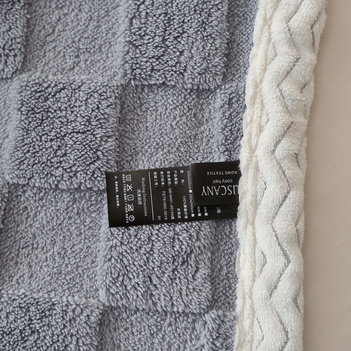 91家纺网 家纺一手货源 找家纺 栩裕纺织 2025新款意大利面包格毛毯-包边款 面包格包边款-蓝灰