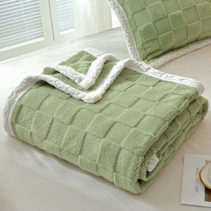 91家纺网 家纺一手货源 找家纺 栩裕纺织 2025新款意大利面包格毛毯-包边款 面包格包边款-抹茶绿