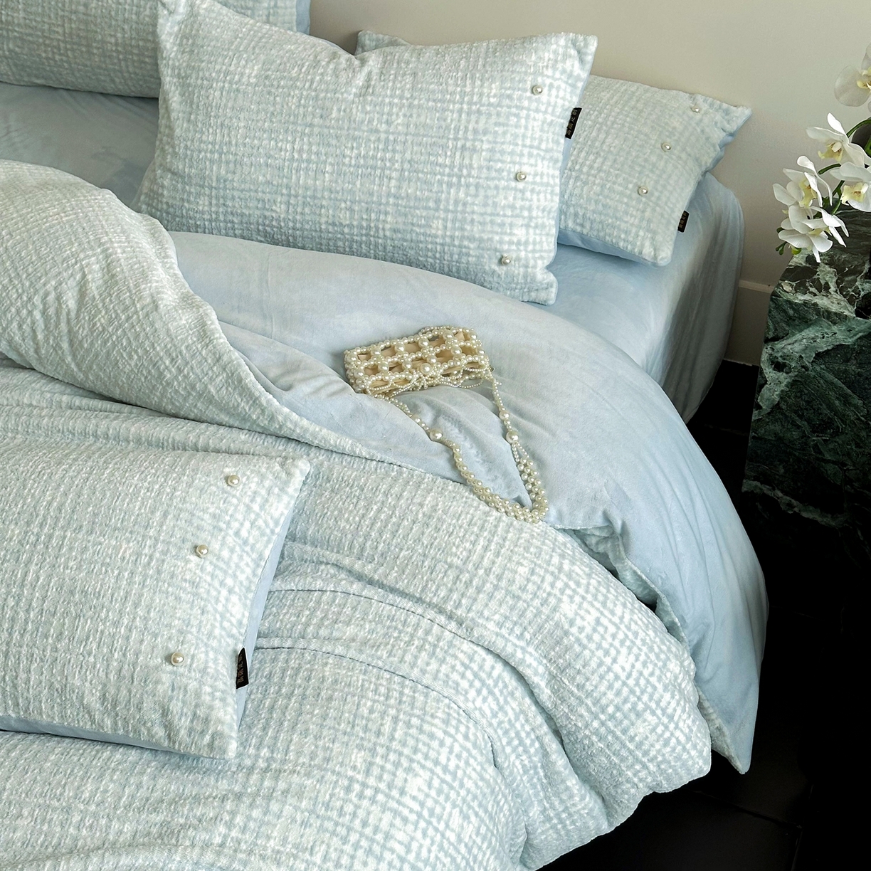 91家纺网 家纺一手货源 找家纺 （总）栩裕纺织 2025新款秋冬简约保暖四件套-风铃子