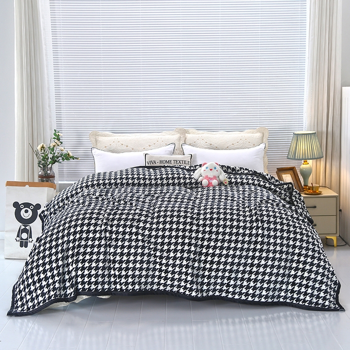 91家纺网 家纺一手货源 找家纺 （总）伊凡毯业 2025新款260克云貂绒毛毯盖毯子直播爆款跑量毛毯