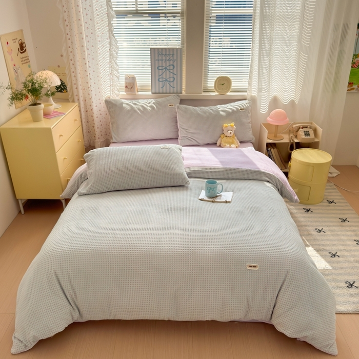 91家纺网 家纺一手货源 找家纺 十里居 2025新款lns奶油双拼华夫格烂花牛奶绒四件套 华夫格系列 华夫格-绿紫