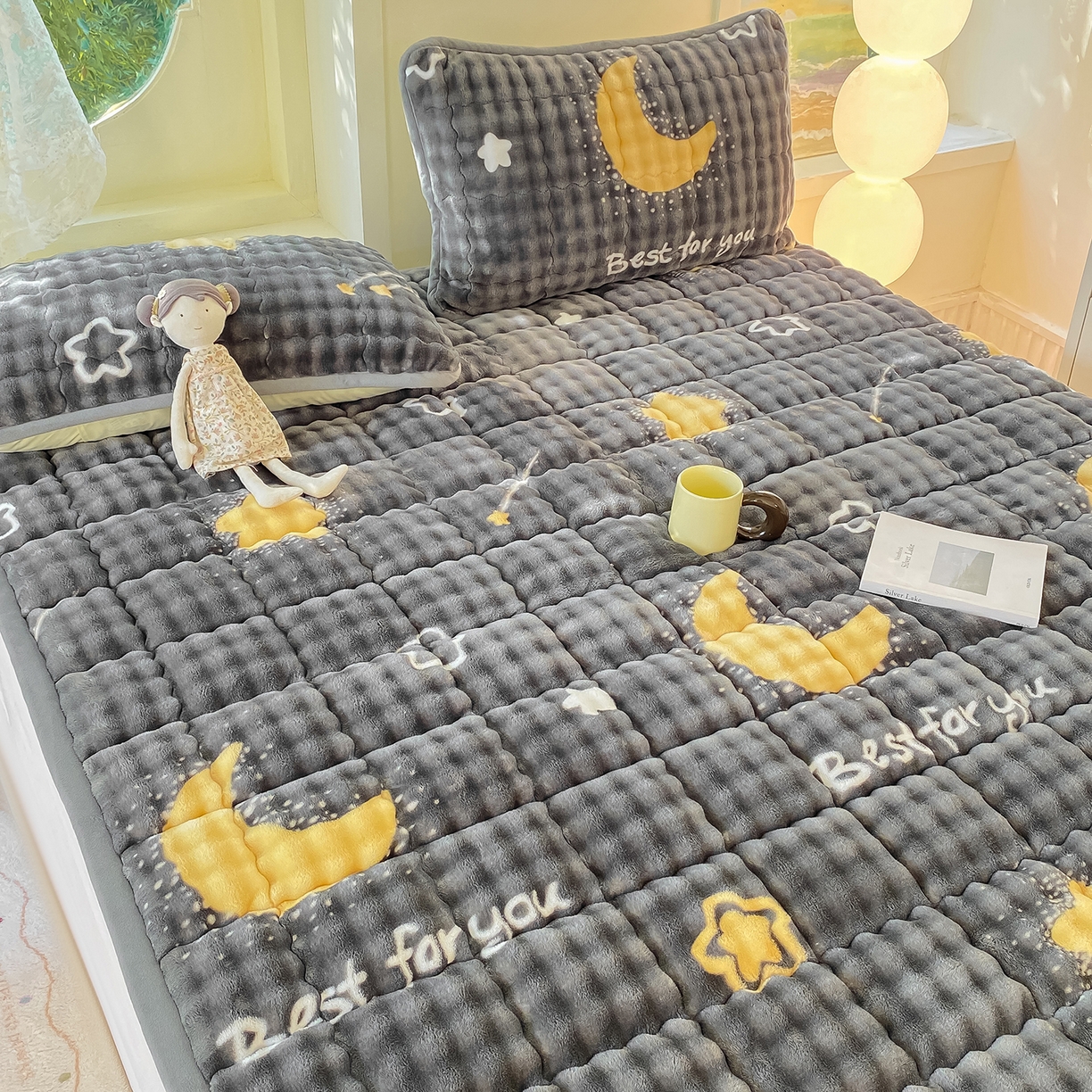 91家纺网 家纺一手货源 找家纺 眠势力 2025新款牛奶绒泡泡床垫加绒仿兔毛绒床褥子秋冬保暖珊瑚绒夹棉床护垫 月亮湾