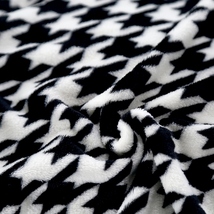 91家纺网 家纺一手货源 找家纺 伊凡毯业 2025新款260克云貂绒毛毯盖毯子直播爆款跑量毛毯 千鸟格