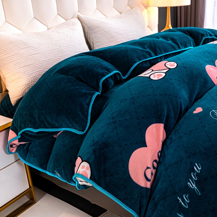 91家纺网 家纺一手货源 找家纺 眠多宝 2025新款定做特厚牛奶绒单被套可定制尺寸法莱绒水晶绒金貂绒被罩单被套 被套单件 爱心小熊