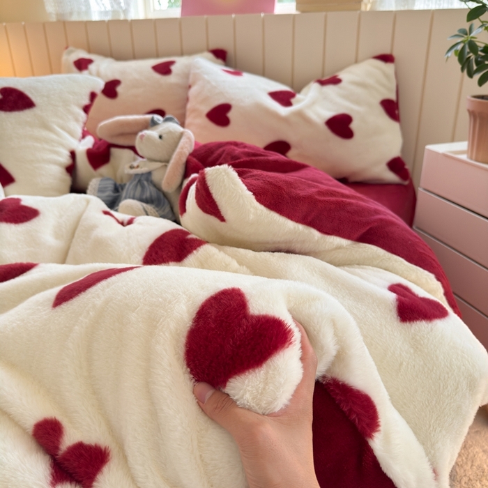91家纺网 家纺一手货源 找家纺 （总）十里居 2025新款lns爱心系列兔毛牛奶绒四件套 爱心系列
