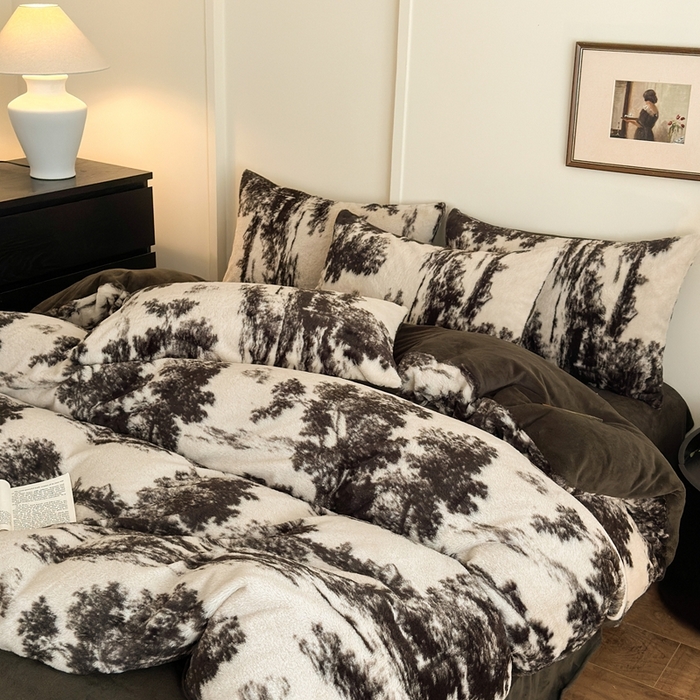 91家纺网 家纺一手货源 找家纺 （总）十里居 2025新款兔毛印花法式轻奢系列牛奶绒四件套