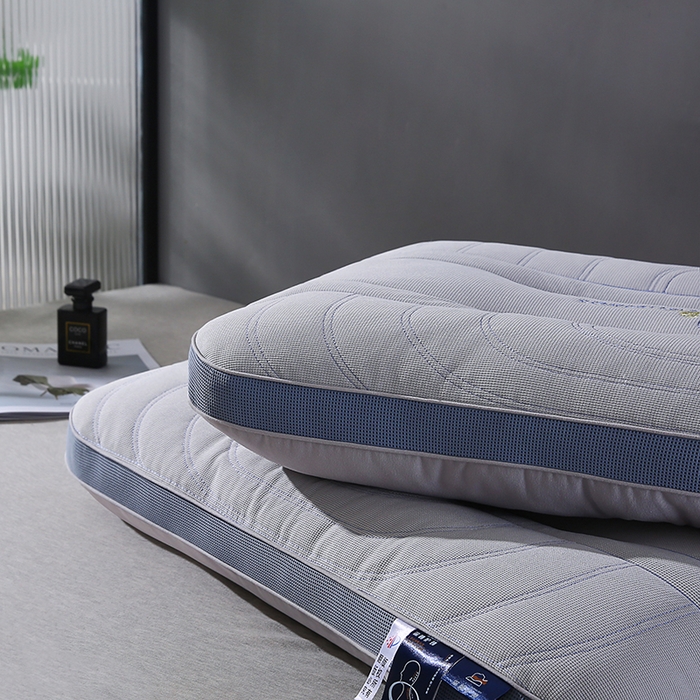 91家纺网 家纺一手货源 找家纺 金牛枕芯 2025新款零压深睡绗缝决明子+荞麦壳护颈枕亲子组合枕头枕芯 零压深睡枕-灰色