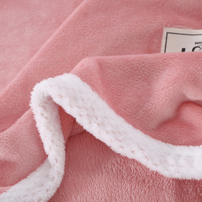 91家纺网 家纺一手货源 找家纺 伊凡毯业 2025新款260克云貂绒毛毯盖毯子直播爆款跑量毛毯 荧光粉