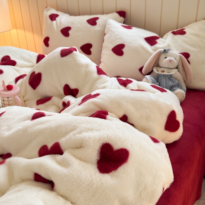 91家纺网 家纺一手货源 找家纺 十里居 2025新款lns爱心系列兔毛牛奶绒四件套 爱心系列 爱心-红