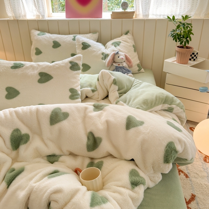 91家纺网 家纺一手货源 找家纺 十里居 2025新款lns爱心系列兔毛牛奶绒四件套 爱心系列 爱心-绿