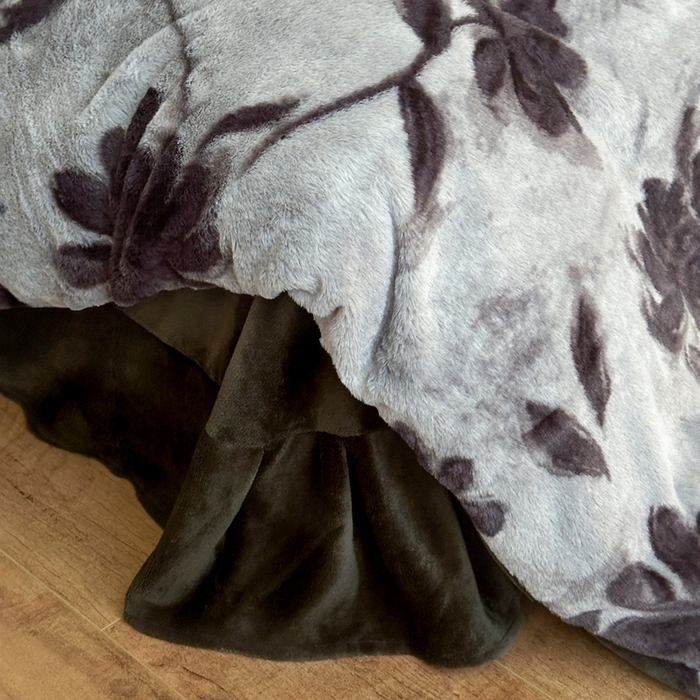 91家纺网 家纺一手货源 找家纺 十里居 2025新款兔毛印花法式轻奢系列牛奶绒四件套 花影灰