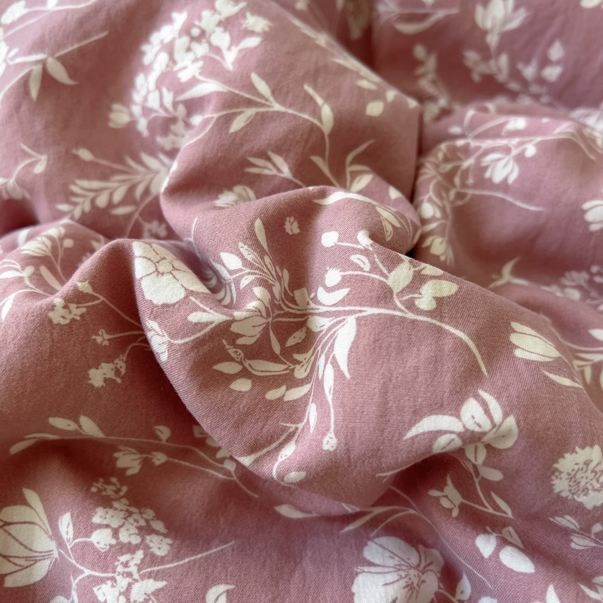 91家纺网 家纺一手货源 找家纺 亨通家纺 2025新款爆款韩国小布袋古法水洗棉云感棉四件套【提供买家秀】 花叶影-豆沙