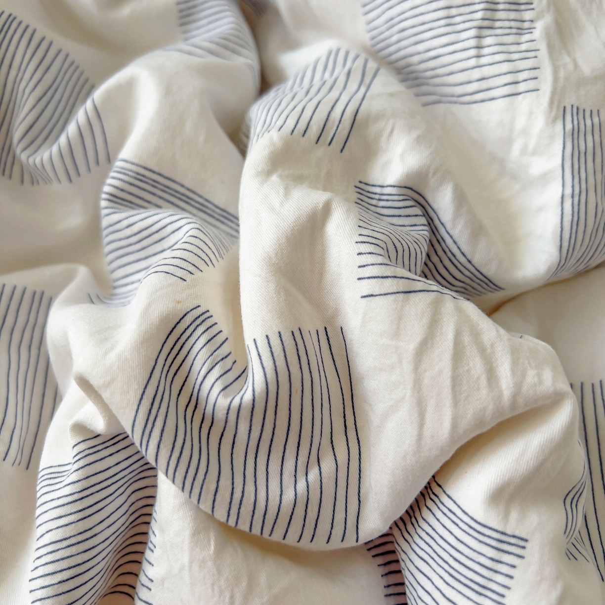 91家纺网 家纺一手货源 找家纺 亨通家纺 2025新款爆款韩国小布袋古法水洗棉云感棉四件套【提供买家秀】 绘画方格