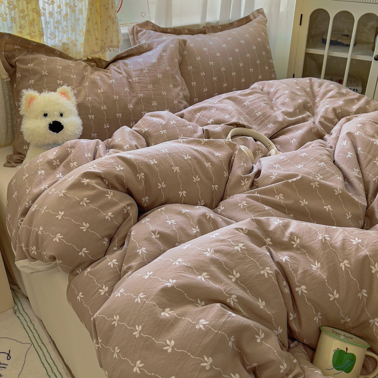 91家纺网 家纺一手货源 找家纺 亨通家纺 2025新款爆款韩国小布袋古法水洗棉云感棉四件套【提供买家秀】 情意结-咖