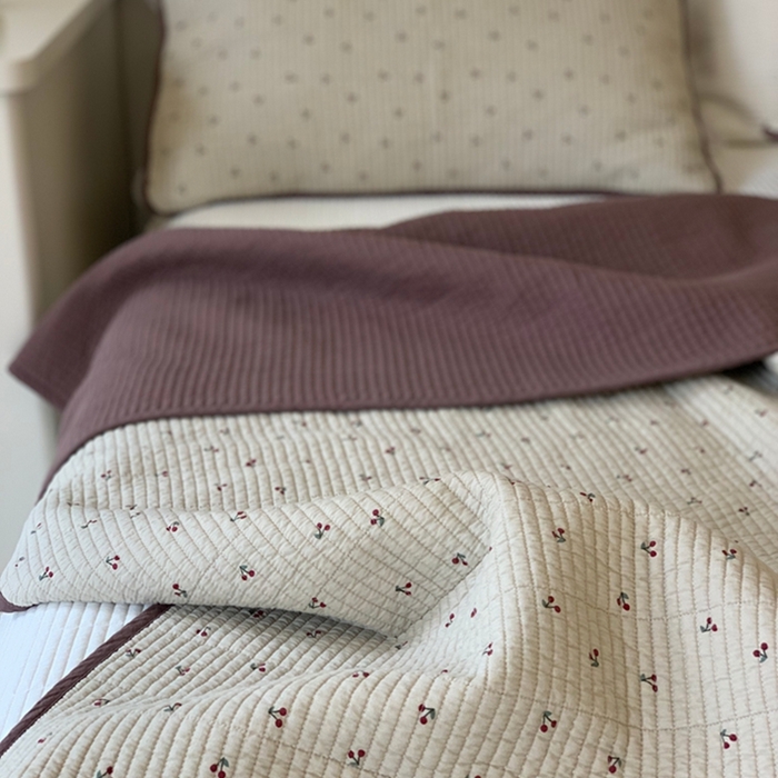 91家纺网 家纺一手货源 找家纺 汇庭 2025新款亲肤舒适全棉纯棉床盖三件套 车厘子