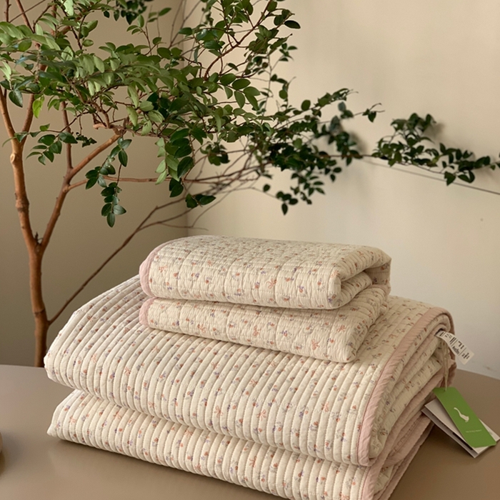 91家纺网 家纺一手货源 找家纺 汇庭 2025新款亲肤舒适全棉纯棉床盖三件套 蝶雅