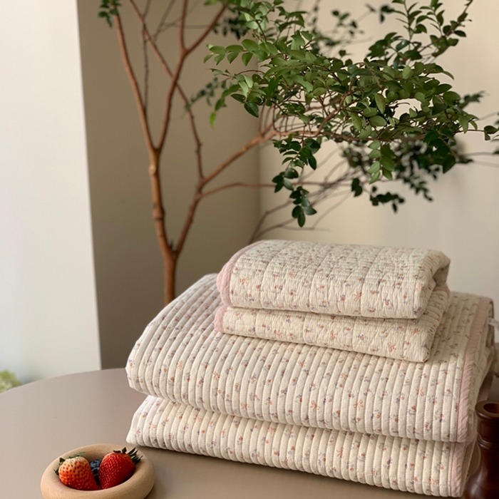 91家纺网 家纺一手货源 找家纺 汇庭 2025新款亲肤舒适全棉纯棉床盖三件套 蝶雅