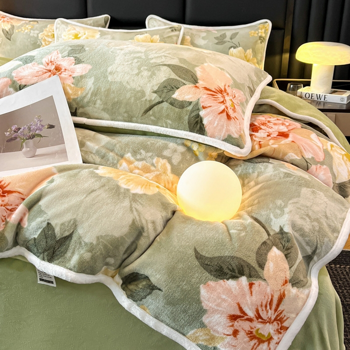 91家纺网 家纺一手货源 找家纺 （总推）诺梵2025新款牛8斤奶绒印花包边四件套