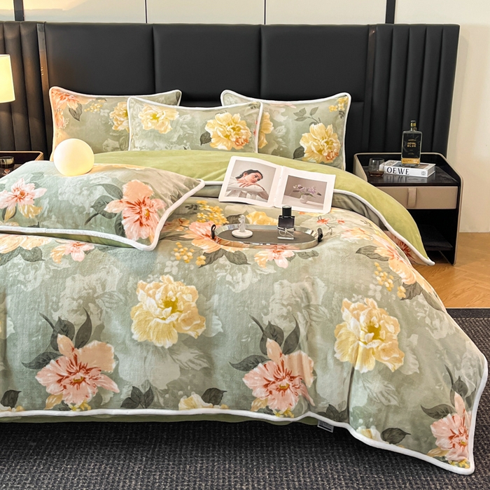 91家纺网 家纺一手货源 找家纺 （总推）诺梵2025新款牛8斤奶绒印花包边四件套