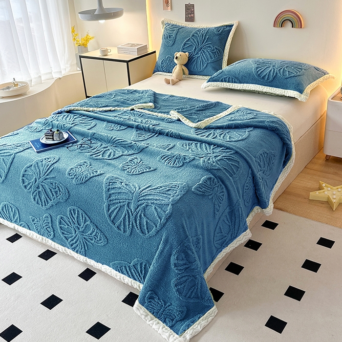 91家纺网 家纺一手货源 找家纺 （总）栩裕纺织 2025新款塔芙绒蝴蝶提花毛毯包边款