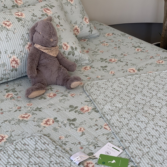 91家纺网 家纺一手货源 找家纺 汇庭 2025新款亲肤舒适全棉纯棉床盖三件套 玫瑰故事