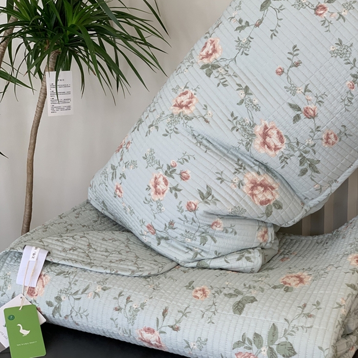 91家纺网 家纺一手货源 找家纺 汇庭 2025新款亲肤舒适全棉纯棉床盖三件套 玫瑰故事